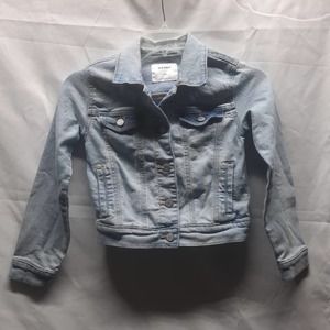 Old Navy Kids light blue denim button up jacket M8